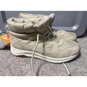 New Women’s Sporto Boots